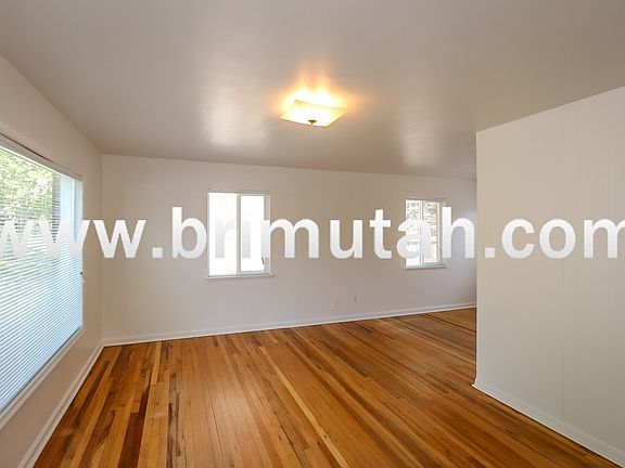 2nd image of 1536 E Gregson Ave