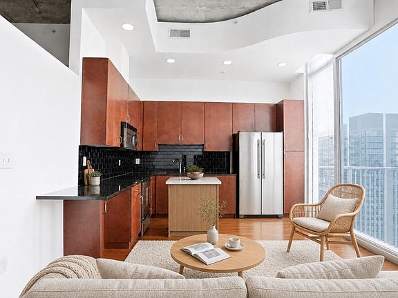 5th image of 860 Peachtree St NE Unit 2816
