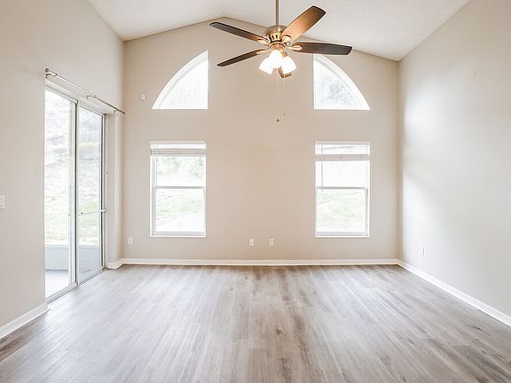 3rd image of 1496 Sunset Village Blvd