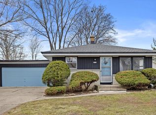 3767 S 89th St, Milwaukee, WI 53228