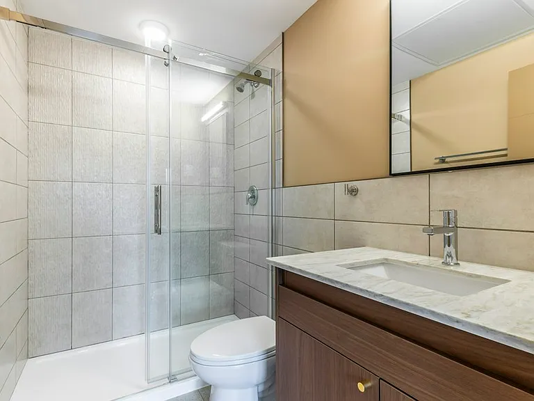 580 Coldstream Dr — Photo 12