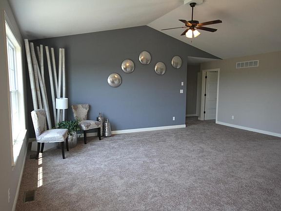 3rd image of 4001 Sidewinder Dr