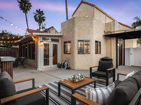 5th image of 2161 Villa Sonoma Gln