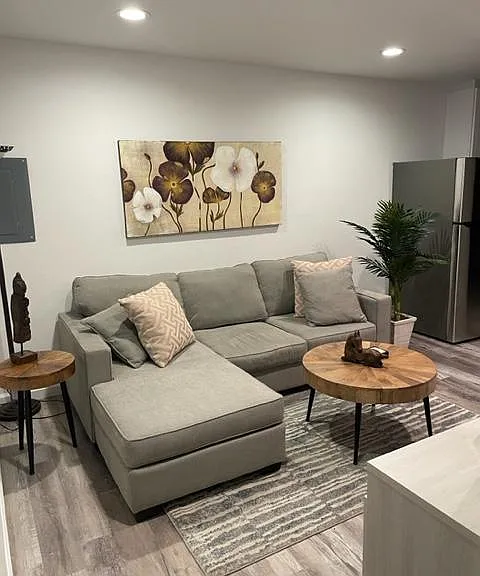 960 Songbird Ln — Photo 2