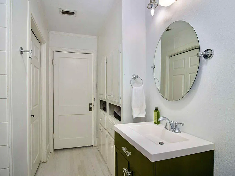3302 Olive St — Photo 26