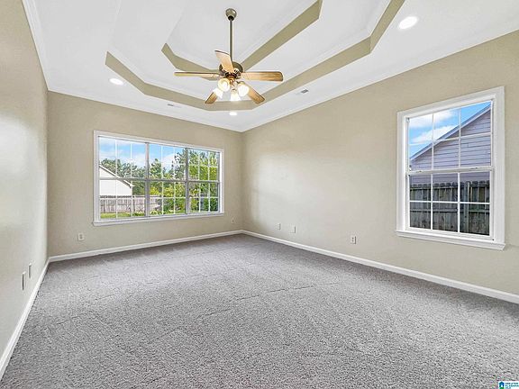 5th image of 458 Waterford Dr