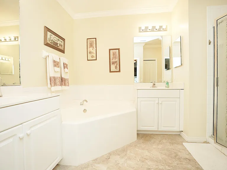 3505 Laurel Greens Ln S #202-1 — Photo 38