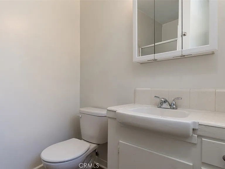 4653 Fulton Ave #4 — Photo 9