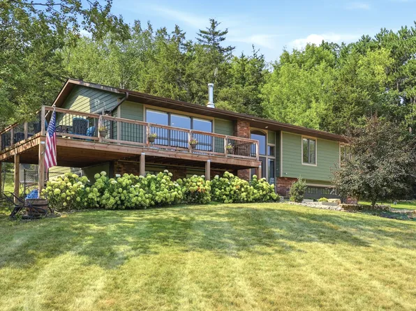 N8227 1015th St, River Falls, WI 54022