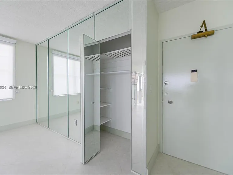 1950 S Ocean Dr #19P — Photo 4