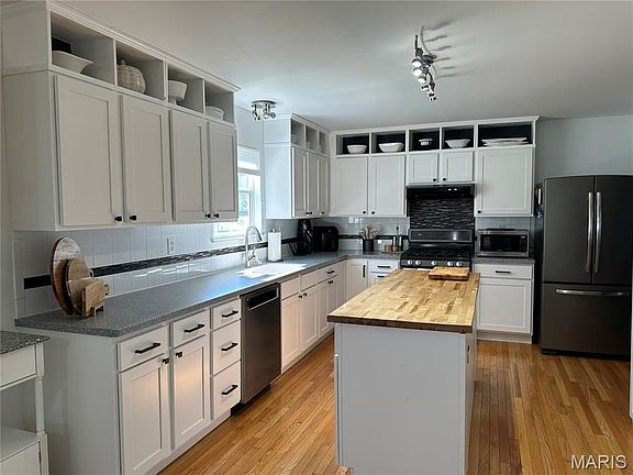 4th image of 6026 Cardinal Creek Dr