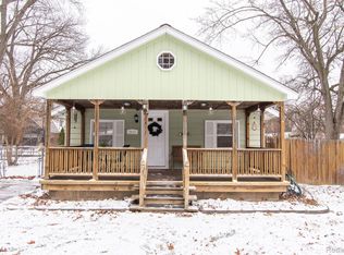 2413 Archdale, West Bloomfield, MI