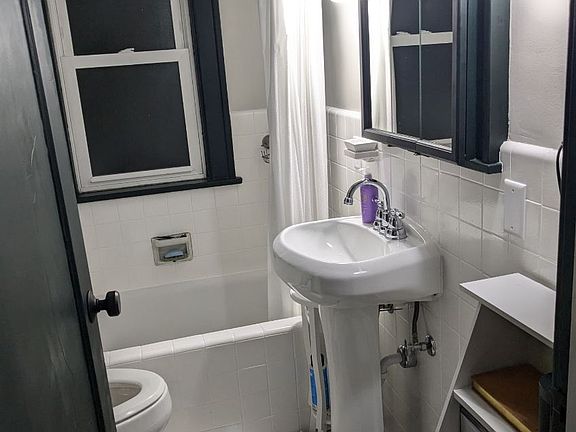 5th image of 4401 46th Ave S Unit 2B