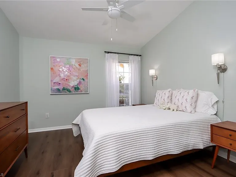 2585 Old Groves Rd #L-203 — Photo 13