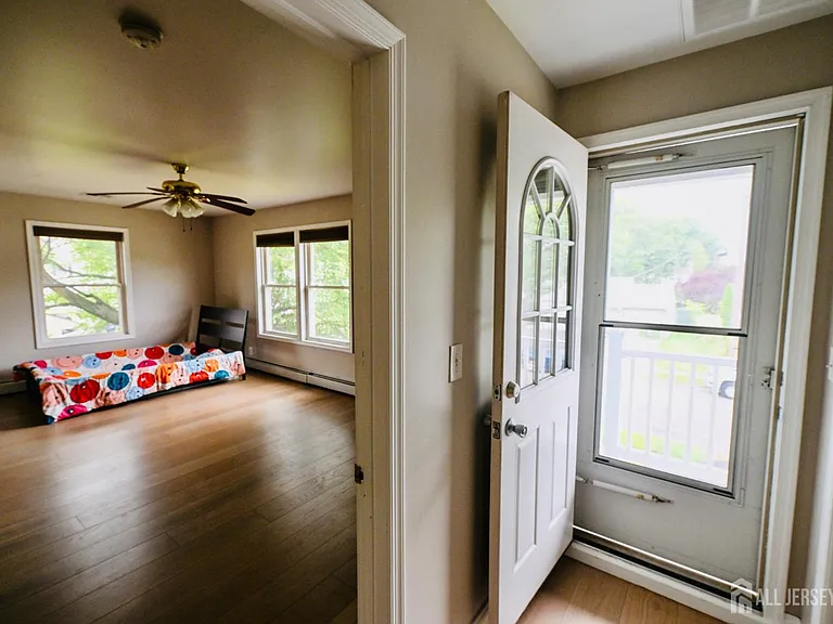 11 Baxter Rd — Photo 23
