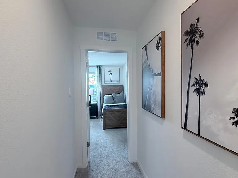 880 Lynx St — Photo 56