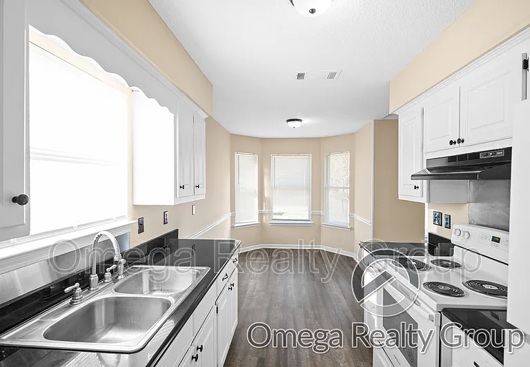 9145 Colt Dr — Photo 12