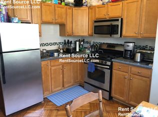 23 Ware St APT 1, Cambridge, MA 02138