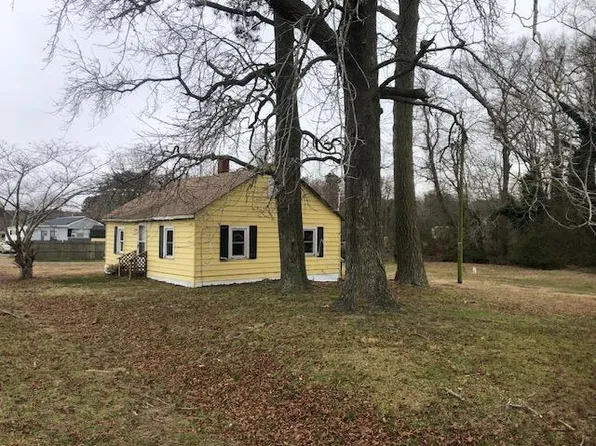 34480 Seaside Rd, Painter, VA 23420