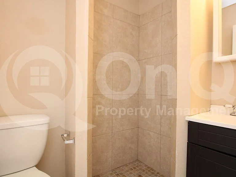 4312 E Burgess Ln — Photo 13