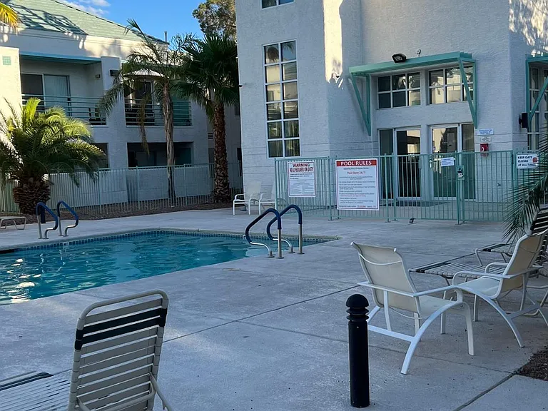 7100 Pirates Cove Rd #1092 — Photo 5