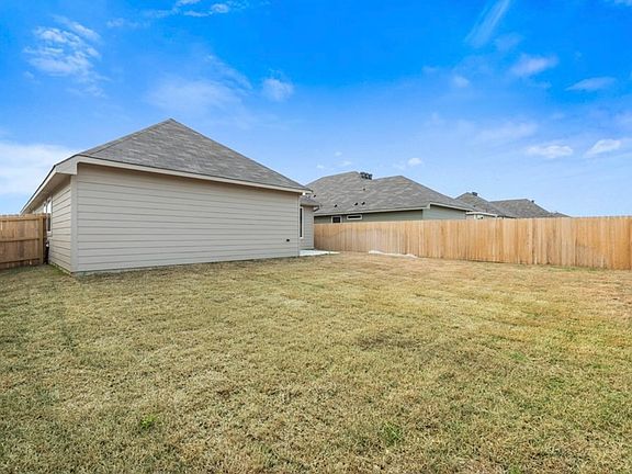 2nd image of 2414 Rooke Rd