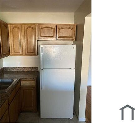 4th image of 956 Hemlock St #2