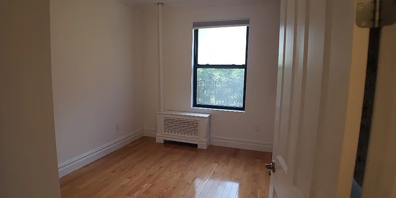 Rented by CitySites Real Estate Group | media 20