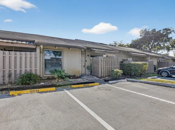 8042 SW 21st Place #8042, Davie, FL 33324