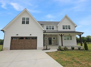 121 Canter Ct, Paducah, KY 42001