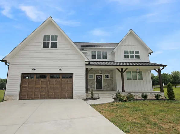 121 Canter Ct, Paducah, KY 42001