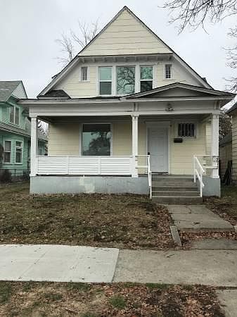 1st image of 2612 W Mallon Ave