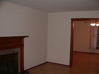 2nd image of 1908 Cheviot Hills Dr