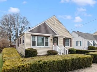 207 Bloodgood St, Pawtucket, RI 02861