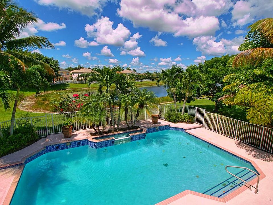 1st image of 4057 Bahia Isle Cir