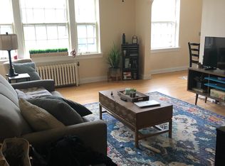 1429 Martha Washington Dr APT 206, Wauwatosa, WI 53213