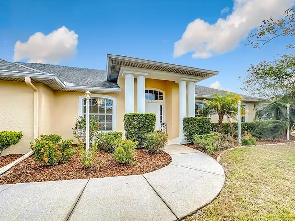 231 Waters Edge Dr, Kissimmee, FL 34743