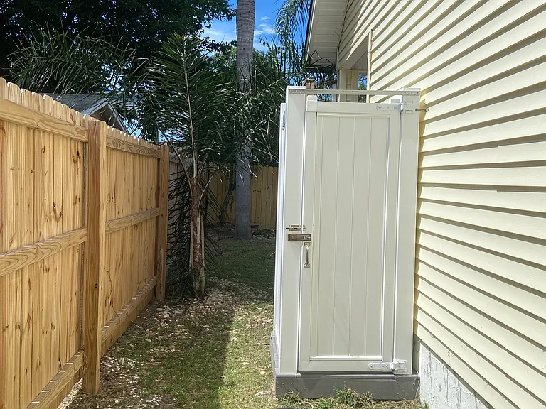561 Upper 8th Ave S — Photo 31