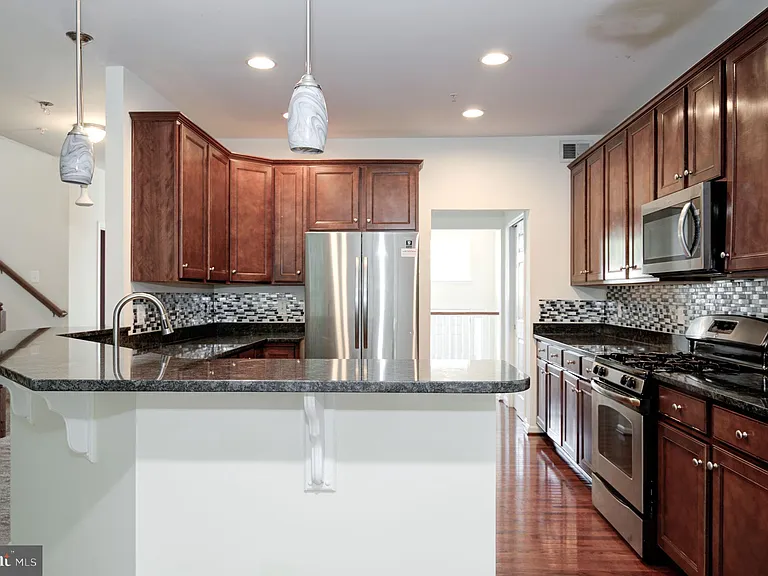 3401 Eagle Ridge Dr — Photo 15