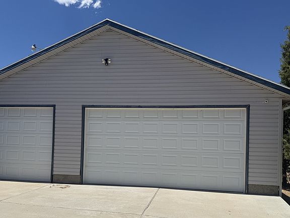 3rd image of 34055 W Diamond Dr