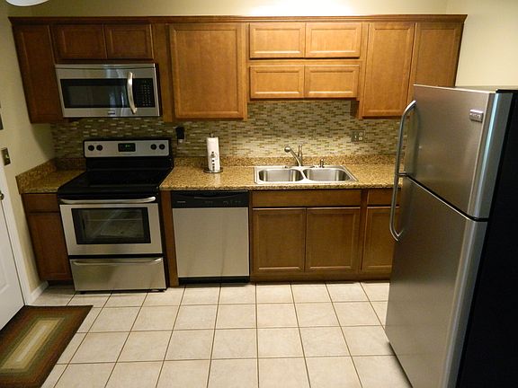 2nd image of 7500 Chatlake Dr