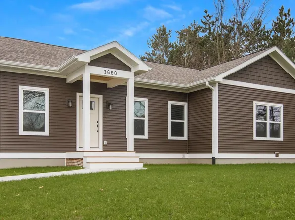 3680 Supply Rd, Traverse City, MI 49696