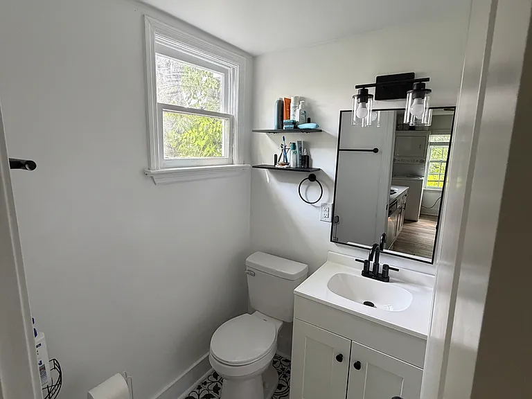 2034 Beech Ave — Photo 17
