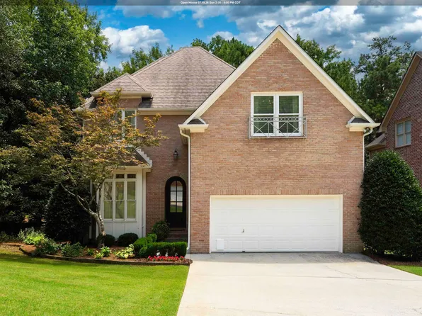 2537 River Trace Cir, Vestavia, AL 35243