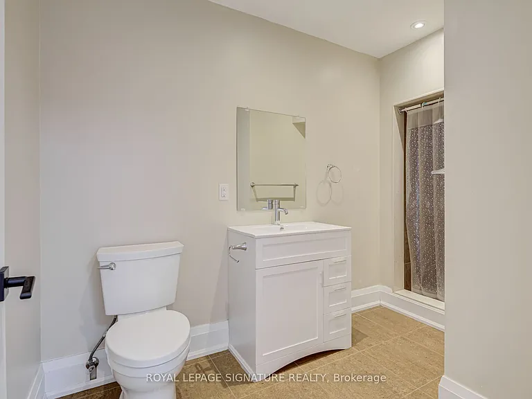 14 Rotherham Ave #2 — Photo 20