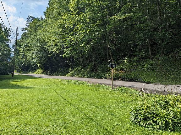5th image of 1144 Cole Ln Lot 20