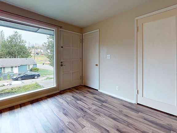 5th image of 1740 Olympic Ave