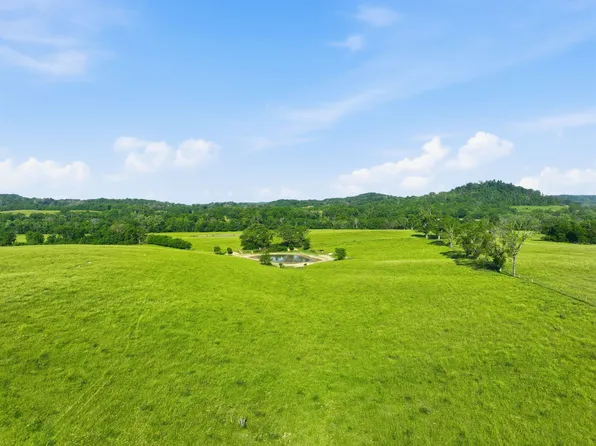 7 Deshea Creek Rd, Gallatin, TN 37066