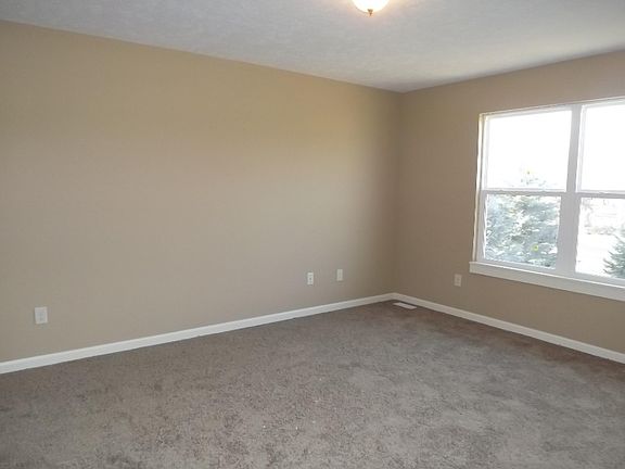 5th image of 5611 Beyhill Dr