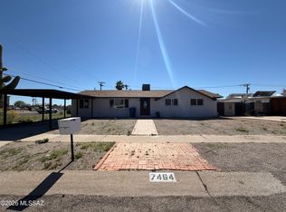 7464 E Beverly Dr, Tucson, AZ 85710